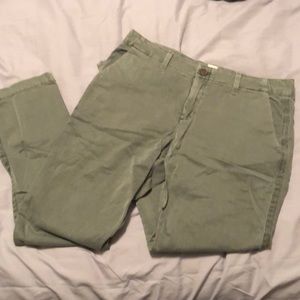 GAP girlfriend chino ankle pant